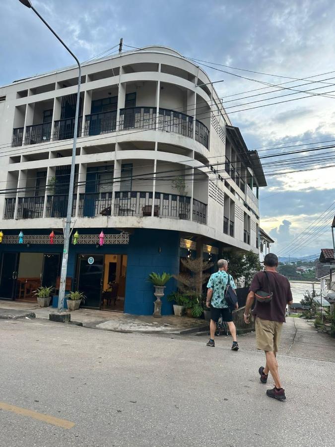 Thadan Guest House Ban Houayxay Exterior foto