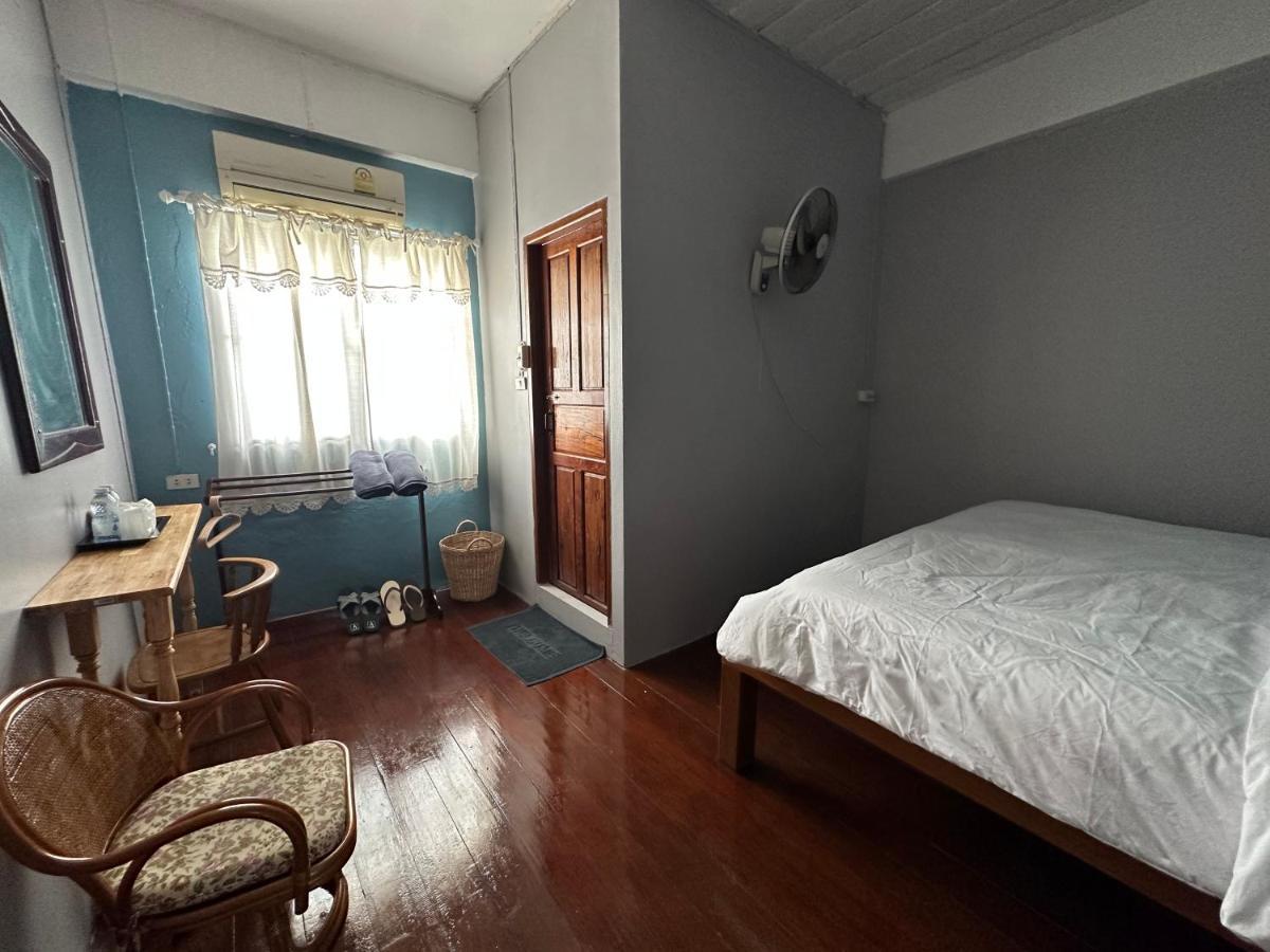 Thadan Guest House Ban Houayxay Exterior foto