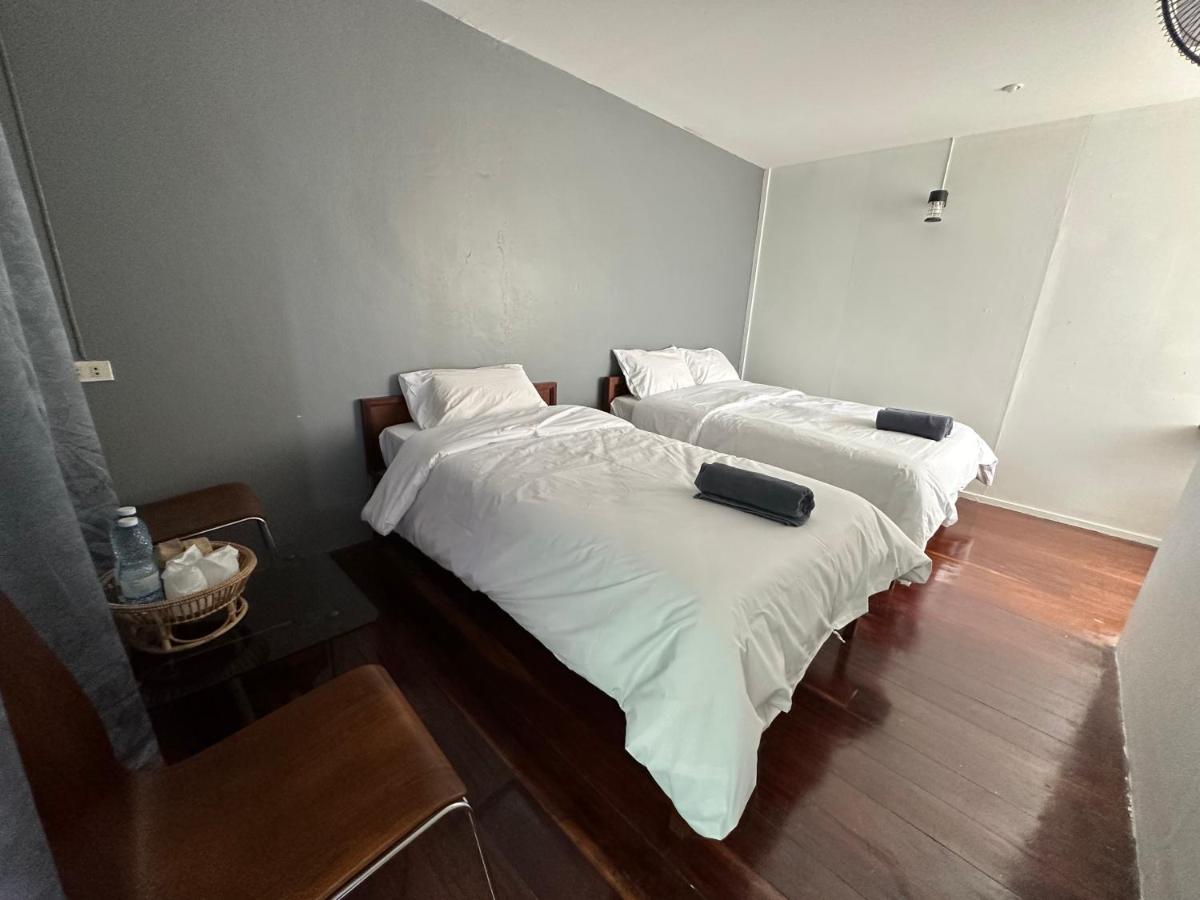 Thadan Guest House Ban Houayxay Exterior foto